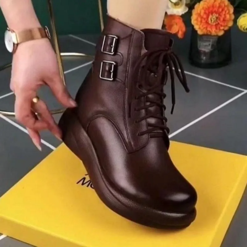 Botas de mujer 2025New Fashion Casual Ankle Boot Botas de cuero de marca de lujo para mujer Botas de plataforma antideslizantes para exteriores Botas Mujer - Image 4