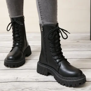 Botas de combate de color liso para mujer, botas de moda con cordones y cremallera lateral, zapatos de piel sintética 2025 para mujer, tallas grandes 42, botines.